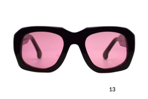 Erik singlasses - gloss black with pink lenses